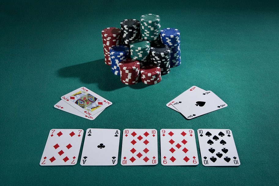 table poker