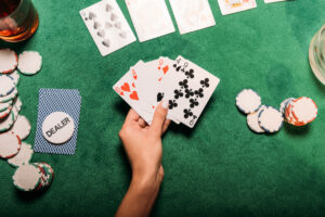 Les meilleures stratégies pour gagner à la salle de poker du Casino du Lac‑Leamy à Gatineau (QC)